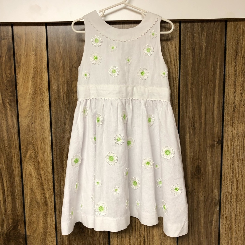 EUC Lilly Pulitzer daisy dress size 4